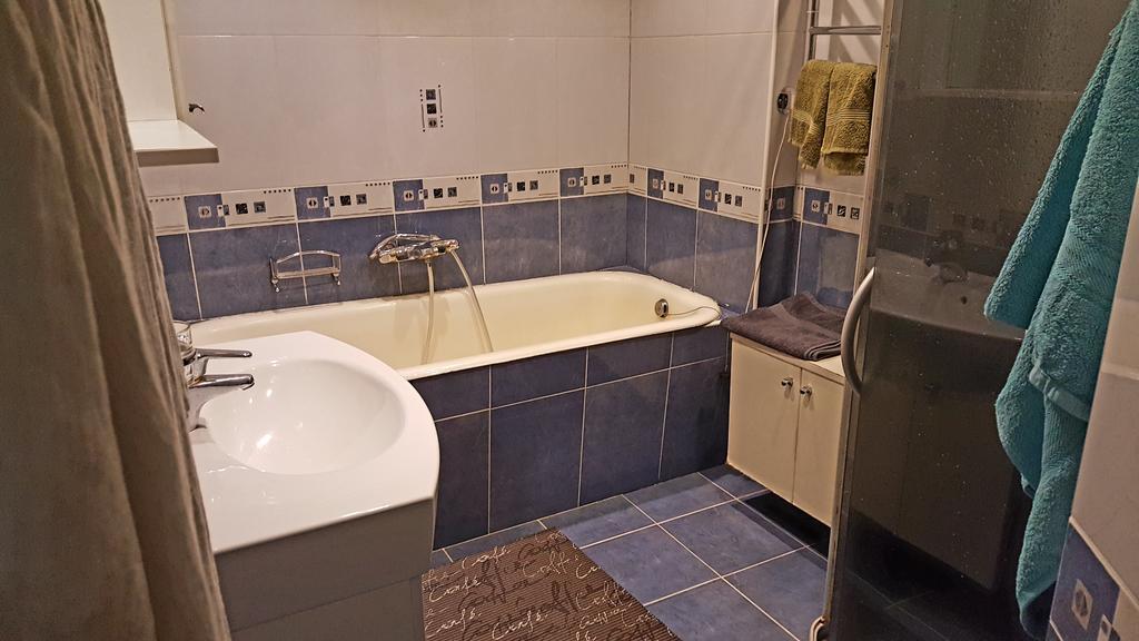 Nidos Rojus Apartment Luaran gambar